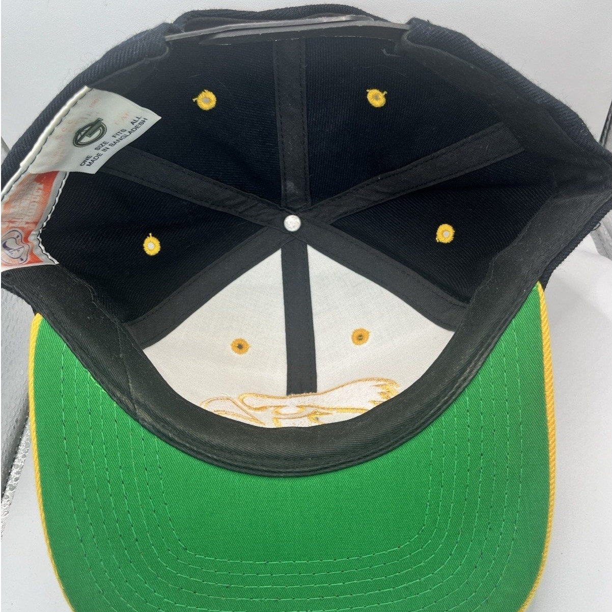 Vintage 90's Iowa Hawkeyes Snapback
