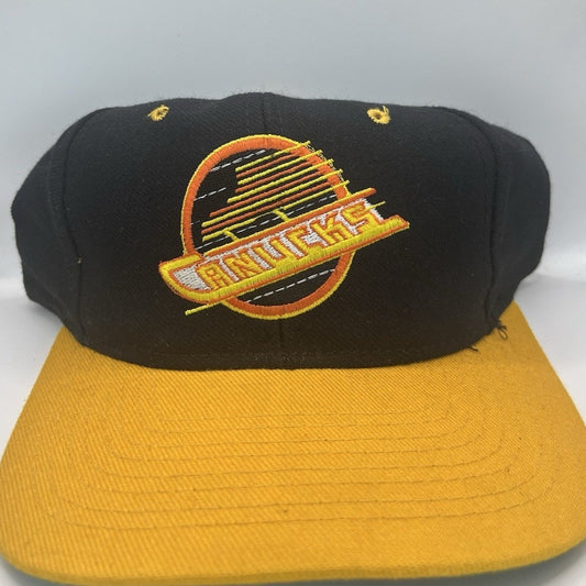 Vintage Vancouver Canucks NHL Snapback