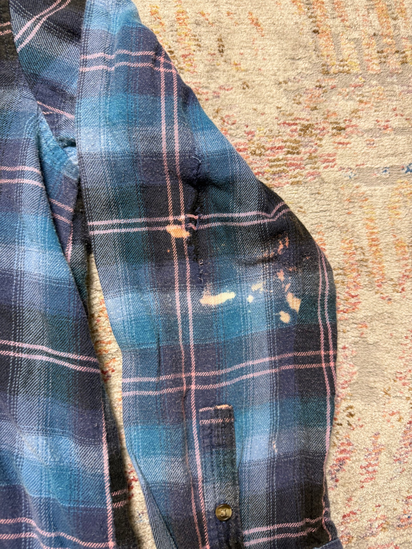 American Eagle Destroyed Women’s Flannel